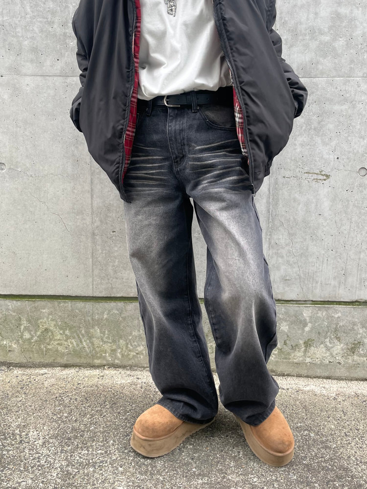 【10日以内お届け】 ウォッシュドブラックバギーデニム L2011