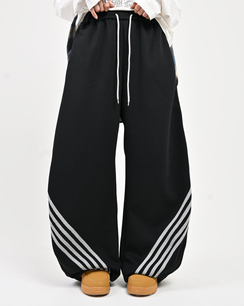 【10日以内お届け】バルーントラックパンツ L2095